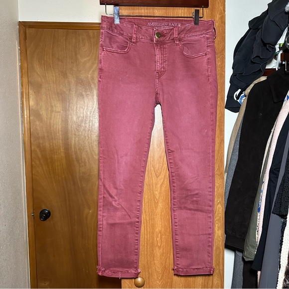 BOGO BUNDLE DEAL American Eagle Outfitters Jegging Crop Red Jeans Size 4 - Picture 2 of 5